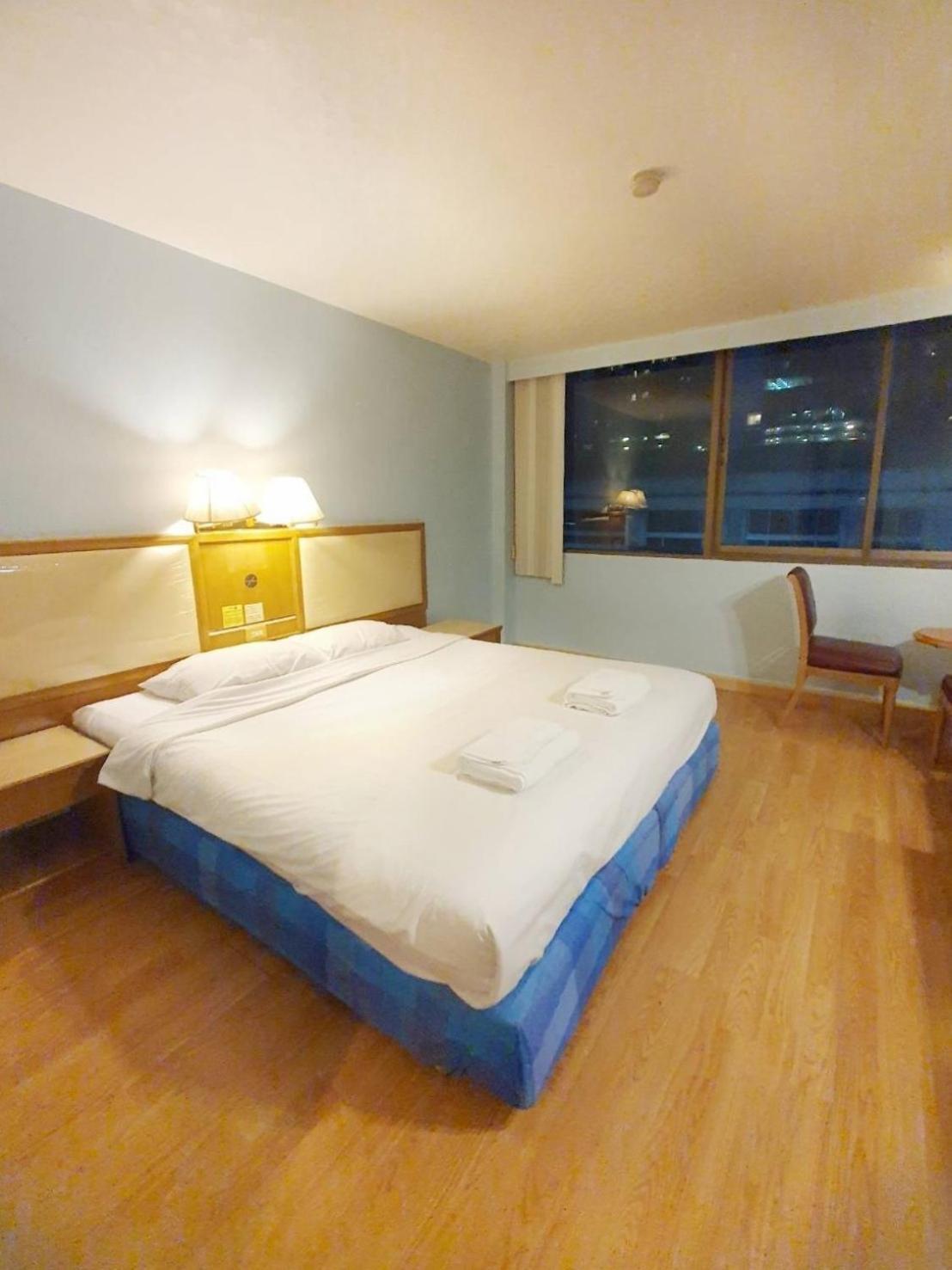 Wish Inn Chidlom V วิช อินน์ ชิดลม 2 Bangkok Exteriör bild